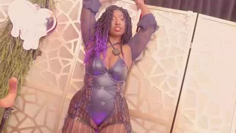 Succubus RoseMilk online show from June 12, 11:35 pm