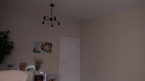 sugar_club online show from March 13, 5:47 pm