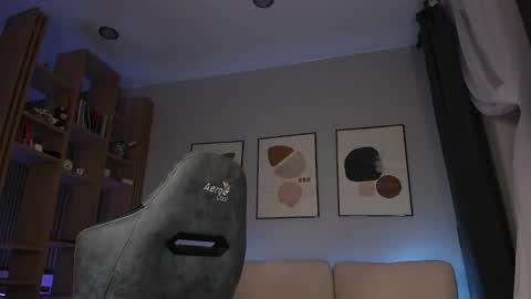 Snapshot of sugar_club chatting on February 22, 5:31 pm sugar_club online show from February 22, 5:31 pm