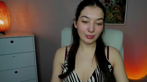 Megan online show from December 18, 9:03 am