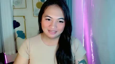 belle online show from April 27, 10:01 am