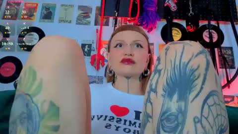 sugarsoot online show from July 21, 10:49 am