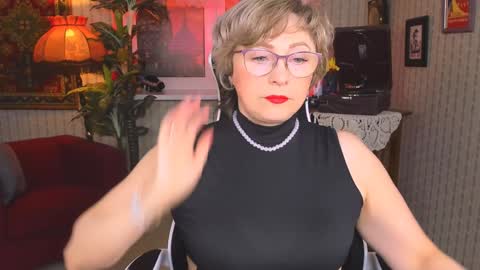 Vivien online show from January 25, 9:04 am