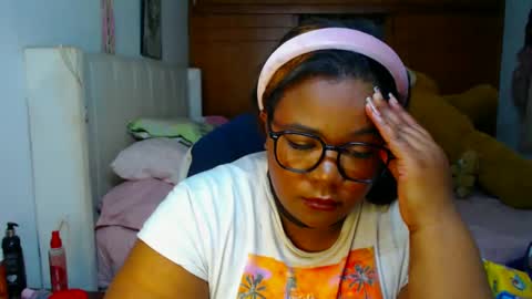 Cami   Back in 2 hours online show from January 21, 5:27 am