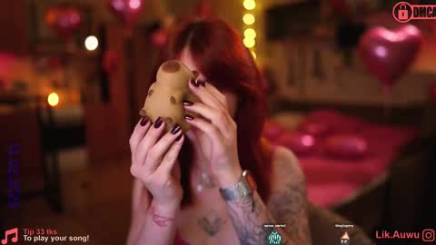 Snapshot of suk_ki chatting on February 14, 1:13 am Lika ginger Jessy blond online show from February 14, 1:13 am
