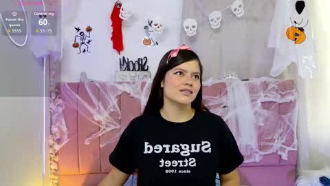 sukilove18 online show from October 27, 10:15 pm