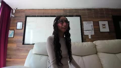 Gabriela  online show from July 28, 7:15 pm