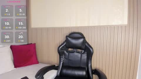 Summer online show from September 17, 11:30 am