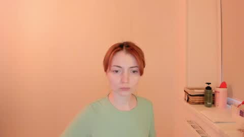 Summer Preston online show from April 28, 4:22 pm