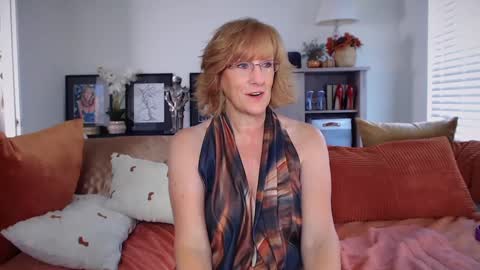 SummerKnightzzz online show from September 13, 3:31 pm