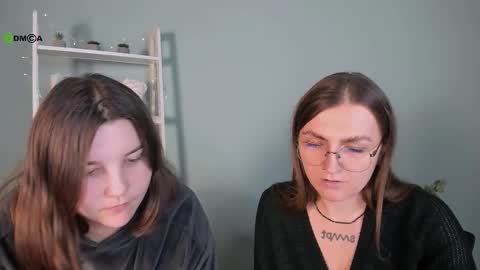 sun_julia online show from November 10, 3:29 pm