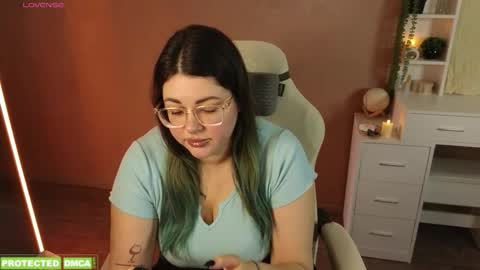 Tina. Im topless model  online show from November 20, 8:59 am