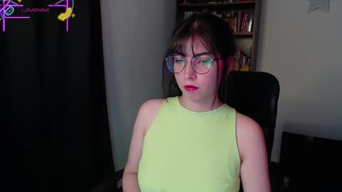  violetta  online show from October 24, 4:25 pm