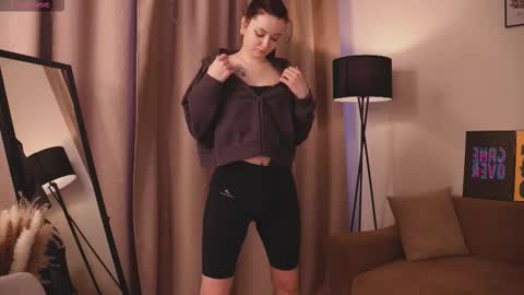 Nicky online show from March 14, 3:29 am