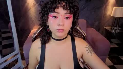 sunny2_b online show from November 17, 12:50 pm