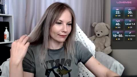 Naomi online show from March 9, 4:04 am