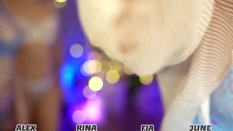 Snapshot of sunnyfia chatting on October 17, 12:36 am Fia - TG - Mia - Alice - online show from October 17, 12:36 am