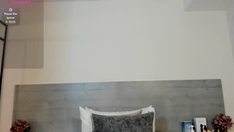 sunnywhitee online show from February 3, 7:18 pm