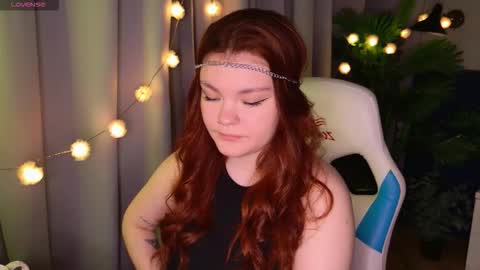 Snapshot of sunrise_enny chatting on October 8, 7:07 pm sunrise_enny online show from October 8, 7:07 pm