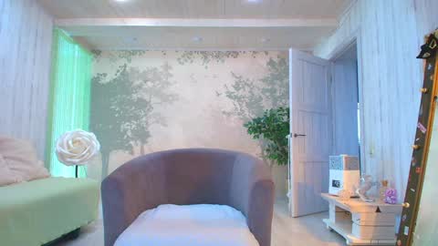 Eva  online show from February 3, 6:22 am