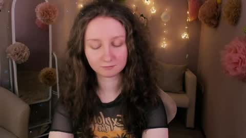 Alice online show from April 29, 6:27 am