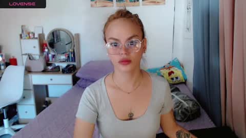 Im val online show from June 8, 1:12 am