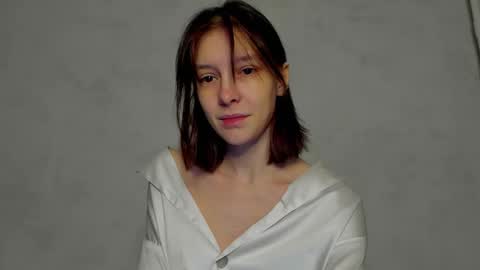 Una online show from December 19, 11:41 pm