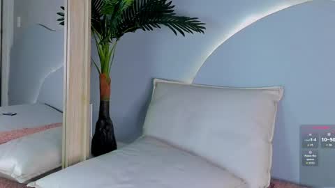  SUSANA  online show from May 17, 11:42 am