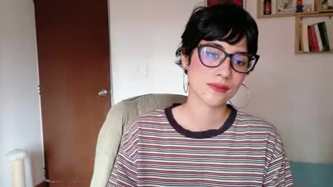 susana_w online show from June 18, 8:47 pm
