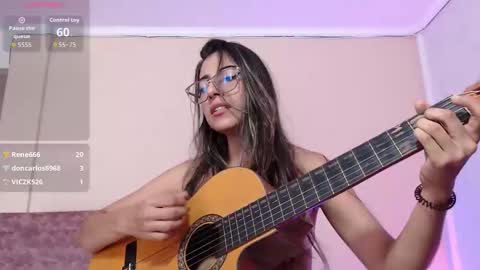 Susana hendrix    online show from February 7, 6:45 pm