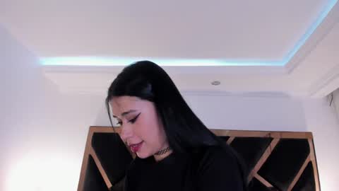 susanvilla online show from July 23, 1:58 am