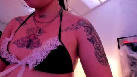 Snapshot of susanvilla chatting on October 13, 6:21 pm susanvilla online show from October 13, 6:21 pm