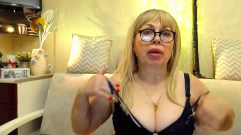 SusiexNoreen online show from February 12, 12:34 am