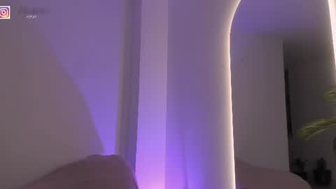  susi  online show from July 20, 10:21 pm