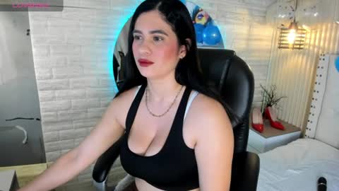   online show from June 10, 2:49 pm