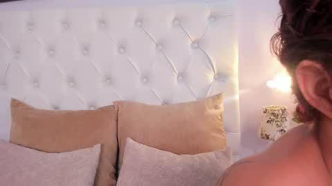 Sussy Lonndun online show from January 14, 10:15 pm