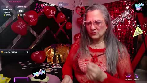 Snapshot of sussy_perez_ chatting on February 14, 4:04 am Sussy online show from February 14, 4:04 am