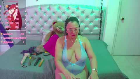 Snapshot of sussy_perez_ chatting on January 21, 9:46 pm Sussy online show from January 21, 9:46 pm