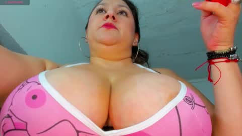 susy bigboobss online show from October 18, 4:26 am
