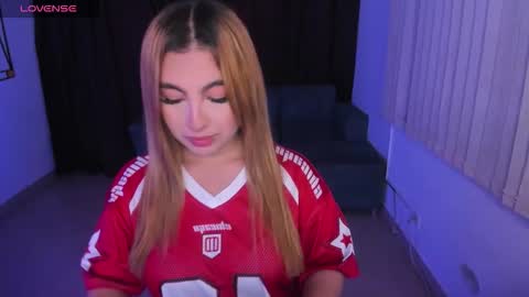 Susy online show from November 18, 3:18 am