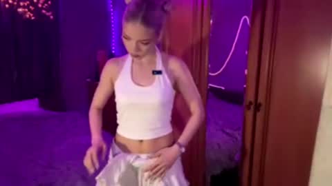 Stacy online show from May 3, 9:51 pm