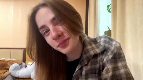 Emila online show from April 20, 7:44 am