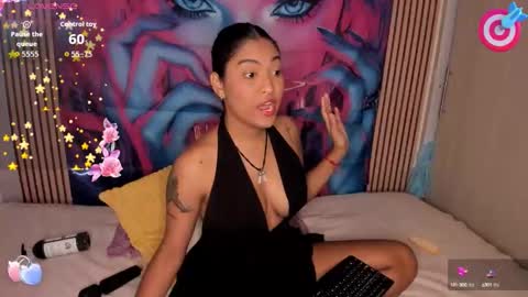 suzzann_rugg online show from October 19, 8:22 pm
