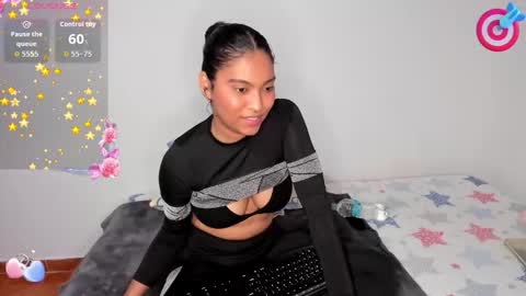 suzzann_rugg online show from November 21, 9:06 pm