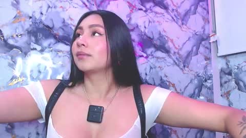 Amy  IG sweeet amy0 online show from March 18, 8:14 pm