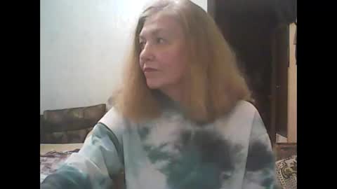 sweet4blonde609 online show from June 1, 2:30 pm