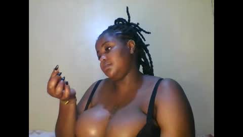 Snapshot of sweet52537 chatting on February 8, 8:42 am sweet52537 online show from February 8, 8:42 am