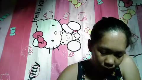 sweet818957 online show from June 26, 7:09 am