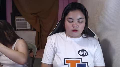 Snapshot of sweet_69ally chatting on September 16, 7:05 am ally online show from September 16, 7:05 am