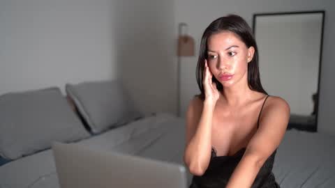 Snapshot of sweet_and_honest chatting on September 21, 8:29 pm Dorothea online show from September 21, 8:29 pm